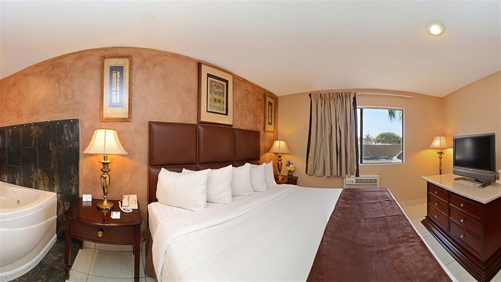 Hotel Baja Сан-Диего Экстерьер фото